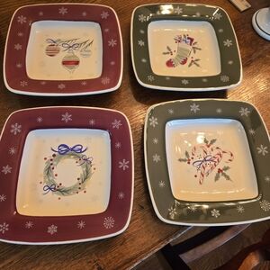 Longaberger Festive Square Plate
